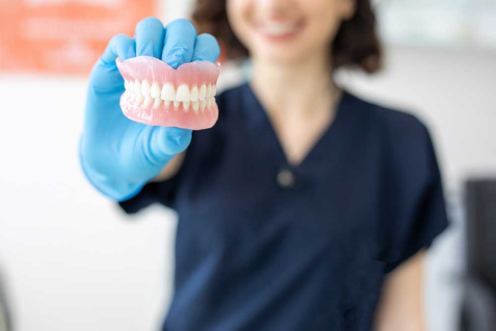 Dentures Dental Service